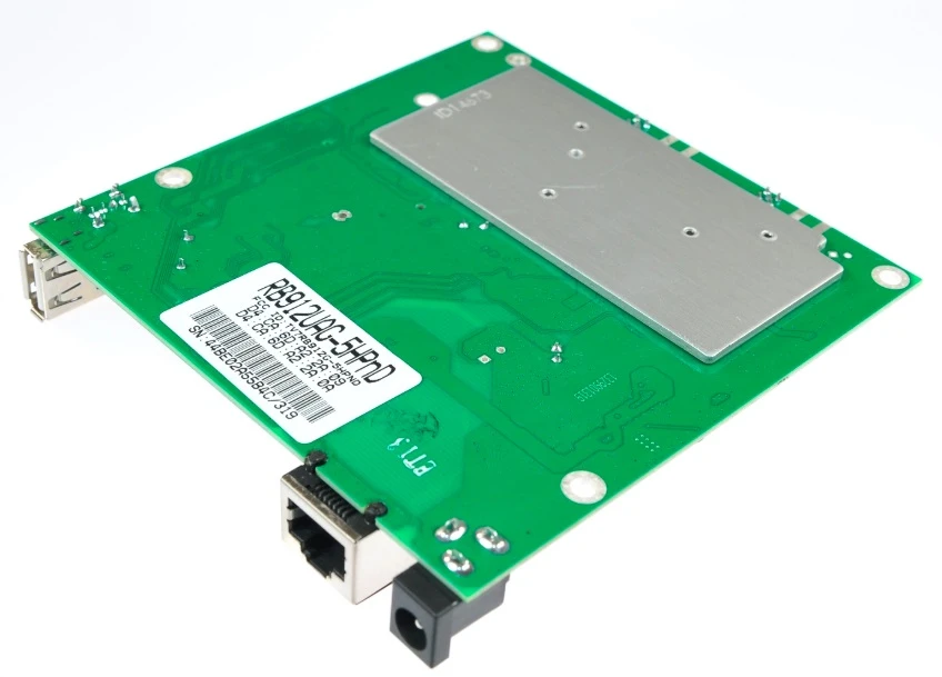 Integrovaná ochrana ESD 16 kV