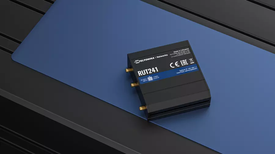 Teltonika RUT241 w batna24