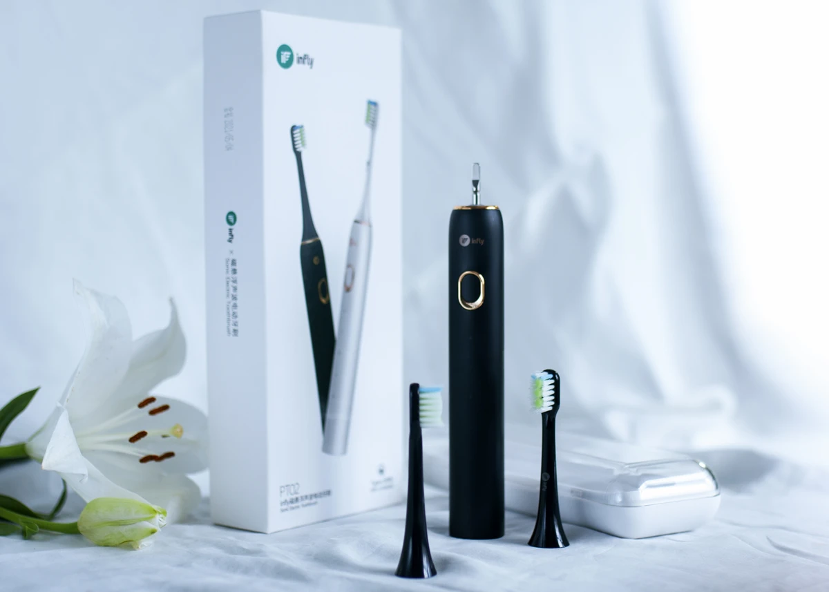 INFLY PT02 ESCOVA DE DENTES ELÉCTRICA SÓNICA COM MALA DE VIAGEM
