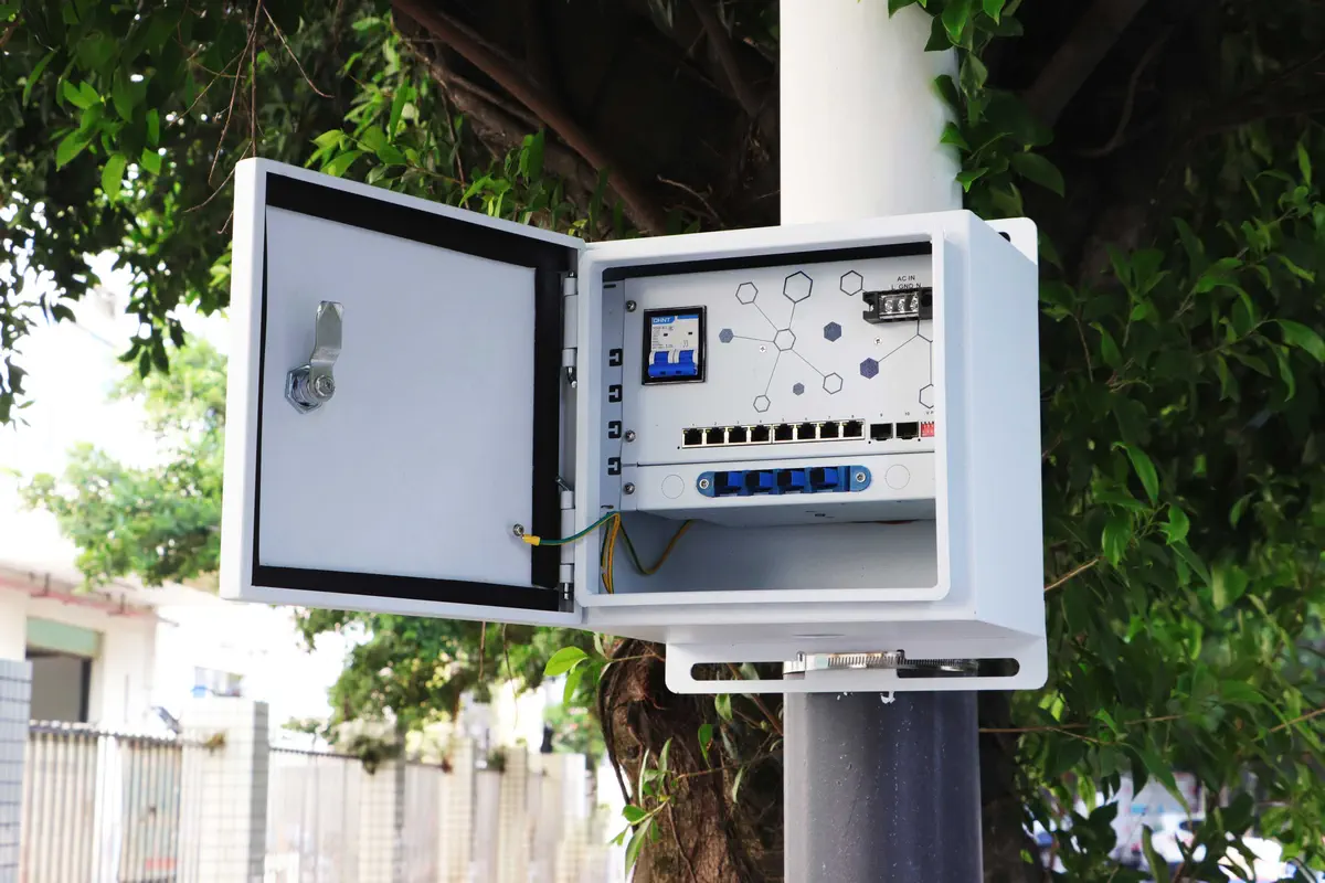 EXTRALINK MINOS OUTDOOR POE SWITCH batna24