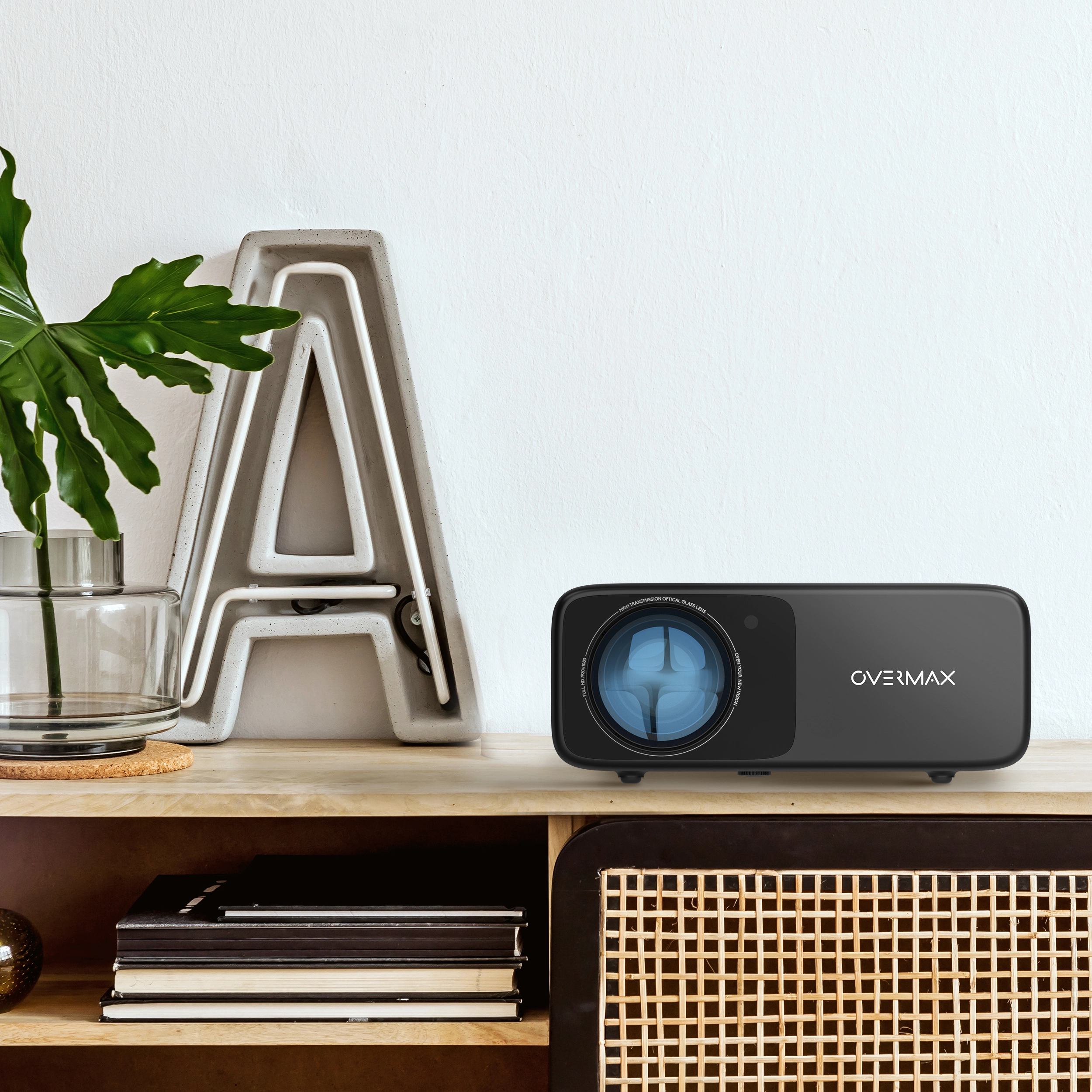 OVERMAX MULTIPIC 4.2 - LED PROJECTOR