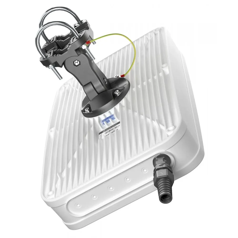 QUWIRELESS QUMAX OMNI FOR TRB500 4X ANTENNA 5G BAND71