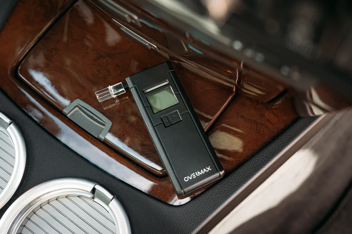 OVERMAX AD-05 - ELECTROCHEMICAL BREATHALYZER