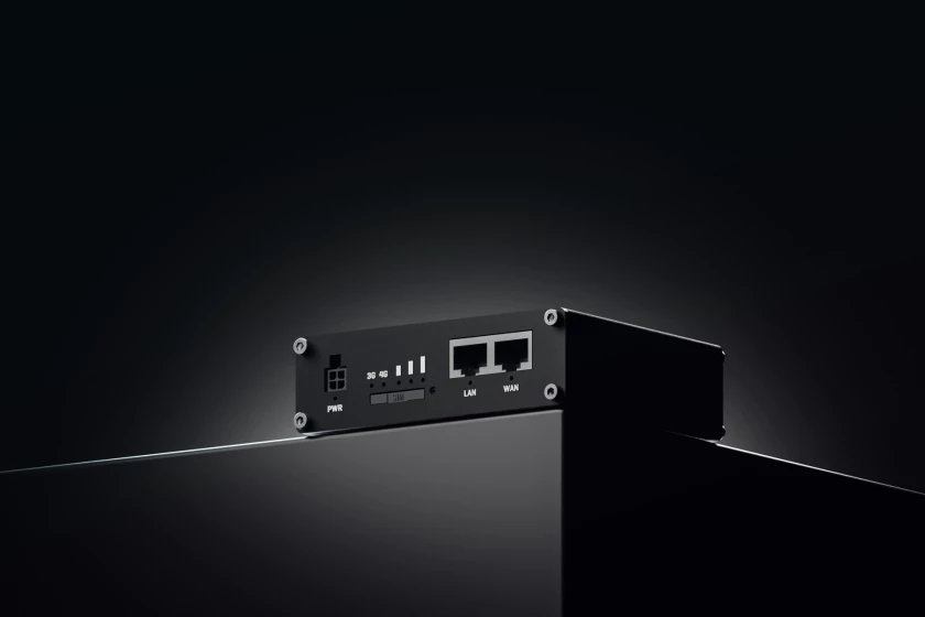 TELTONIKA RUT361 ROUTER CELLULARE INDUSTRIALE LTE Cat 6