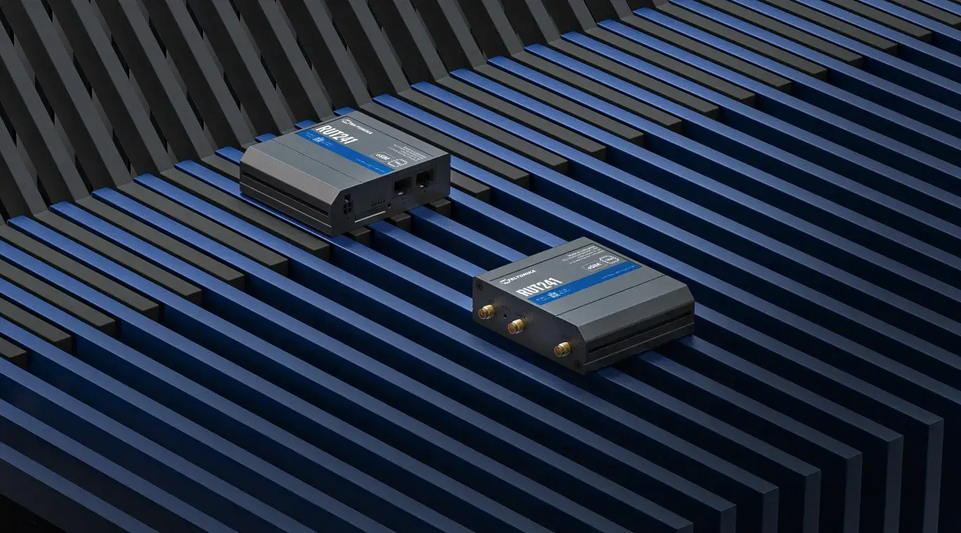 TELTONIKA RUT241 eSIM - INDUSTRIAL 4G eSIM ROUTER