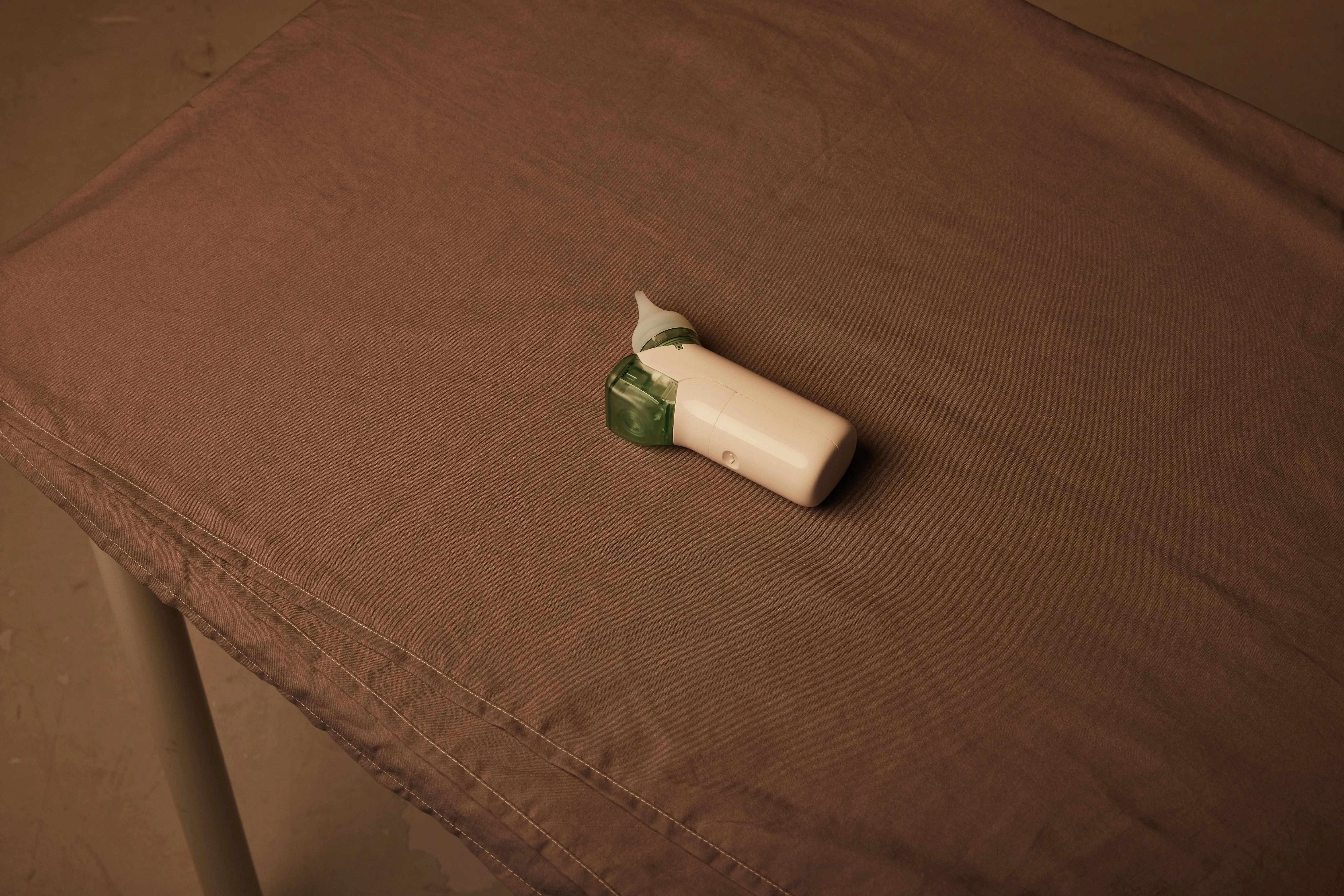 ASPIRADOR NASAL 2 EM 1 COM SPRAY BN02 MOMCOZY BABY