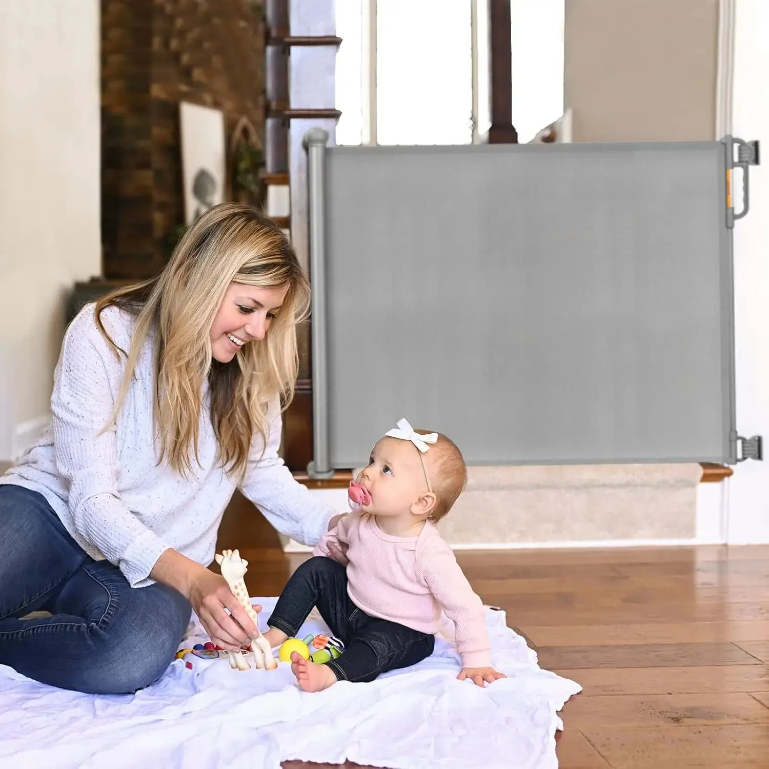 PUERTA DE SEGURIDAD PARA BEB&Eacute;S MOMCOZY 140 CM