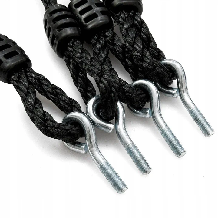 Selva Negra | Nido de cigüeña | rojo