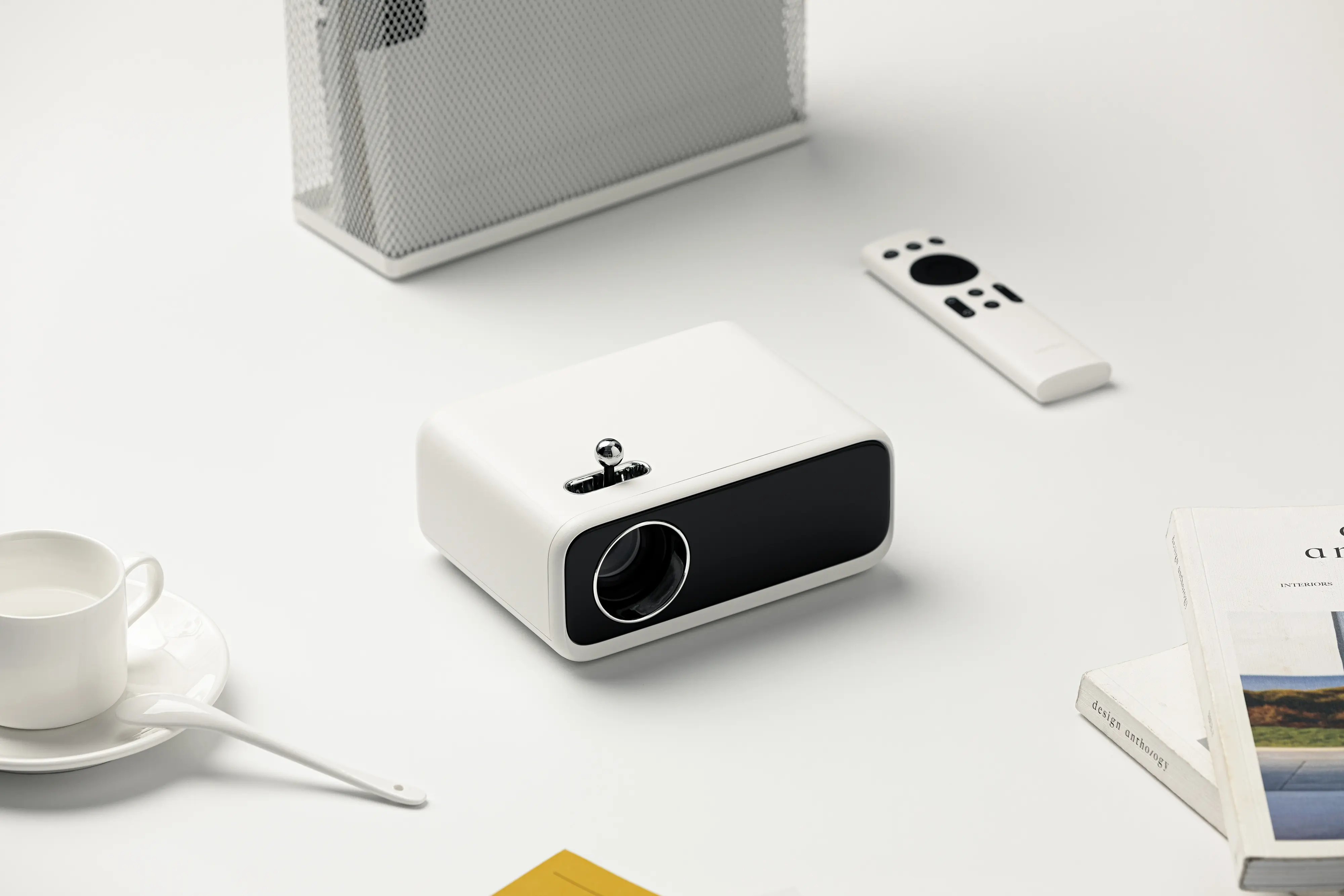 XIAOMI WANBO MINI PROYECTOR, ANDROID 9.0, 1280 x 720P, 250ANSI