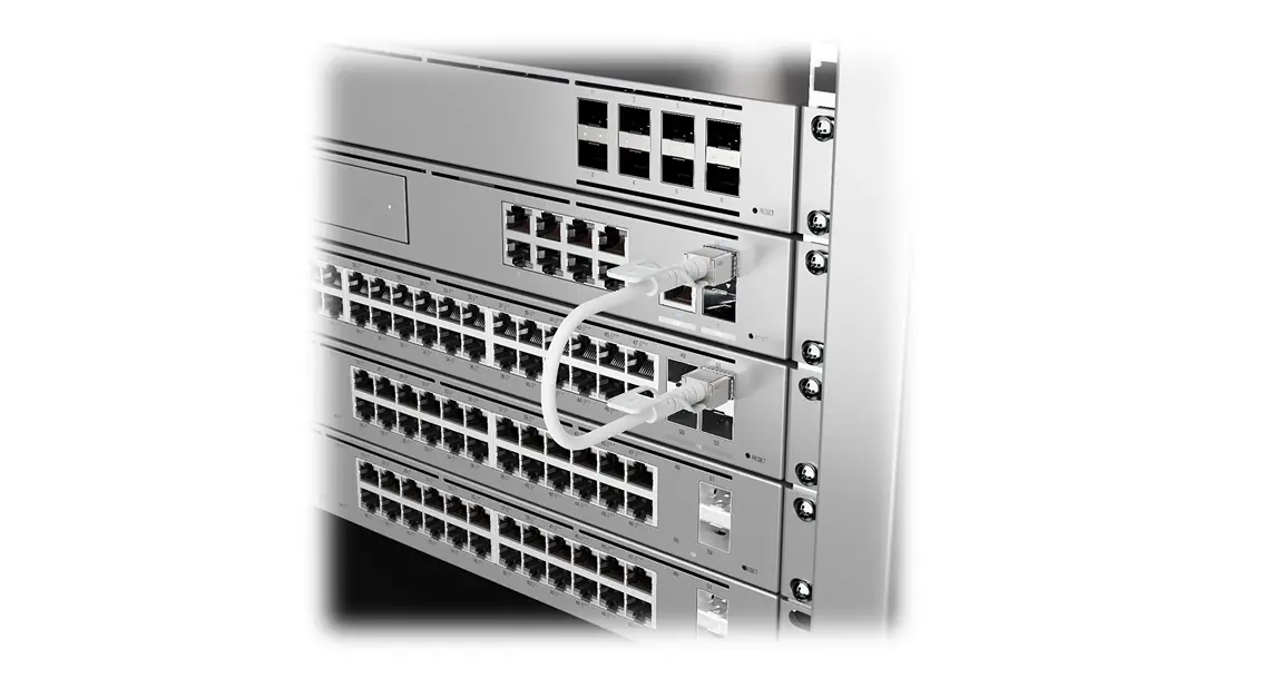 UBIQUITI UACC-UPLINK-SFP28-30M CABLE DE CONEXIÓN DIRECTA, SFP28, SFP , SFP