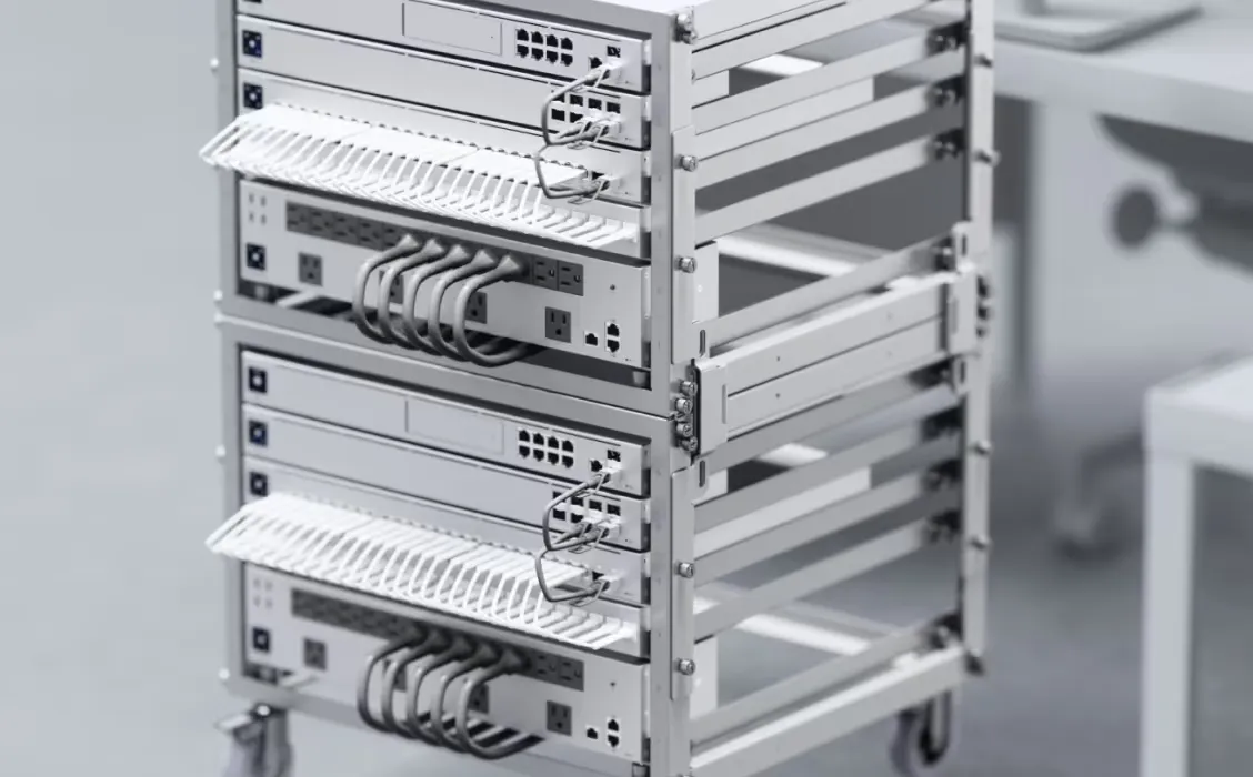 UBIQUITI UACC-RACK-STACKING-KIT KIT DE APILAMIENTO EN MINI RACK SIN HERRAMIENTAS