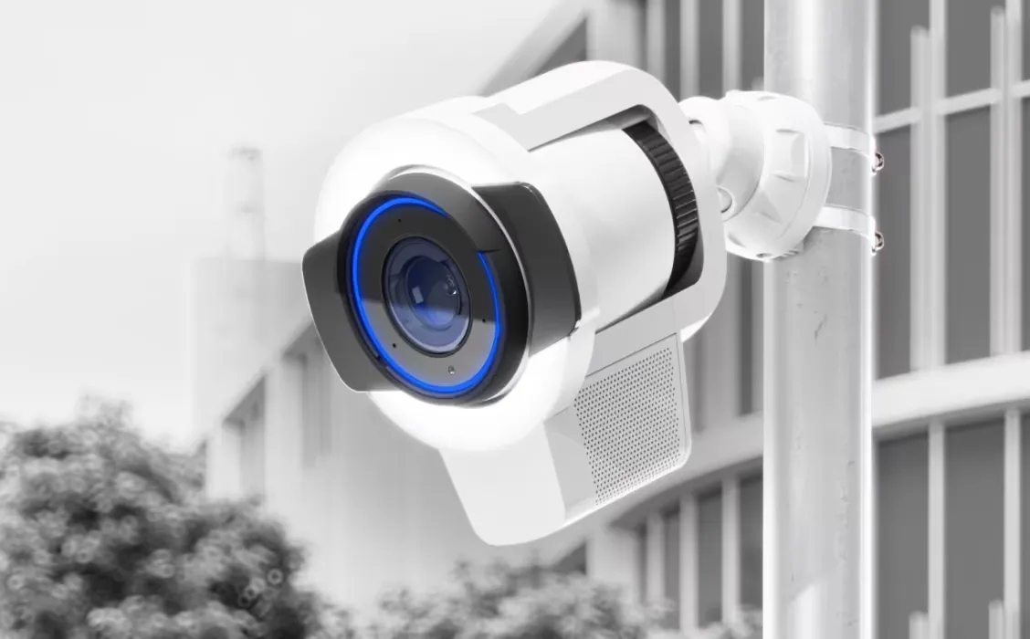 UBIQUITI UACC-AI-PRO-ENHANCER-W LONG-RANGE IR LED, FLOODLIGHT, AND RADAR DETECTION ACCESSORY FOR THE AI PRO
