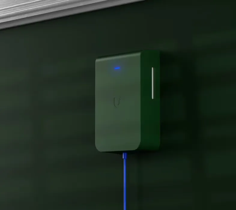 UBIQUITI UACC-U7-PRO-TAMPA DE PAREDE