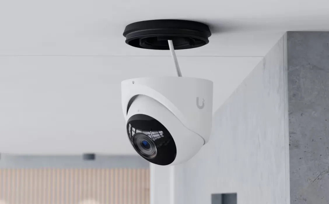 UBIQUITI UVC-G6-TURRET 4K POE CAMERA, 8MP, AI ENGINE, IP66