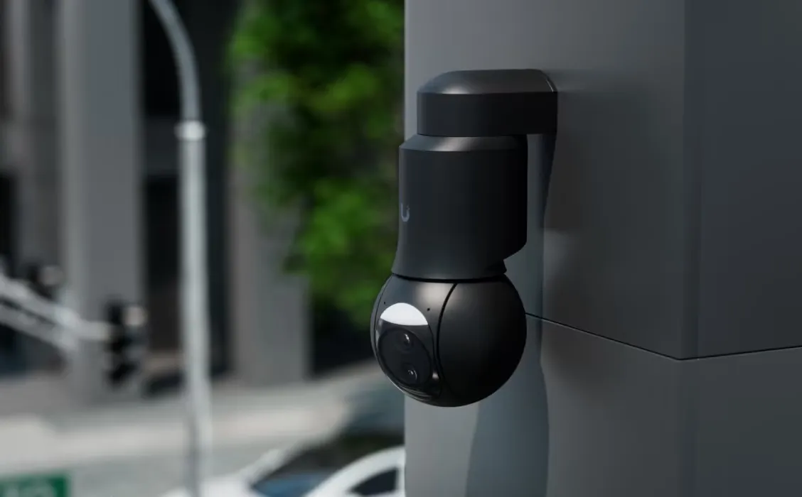 Ubiquiti UVC-G6-PTZ-W | Kamera IP | 4k, 8MP, 10x zoom hybrydowy, 1x RJ45 100Mbps, IP66