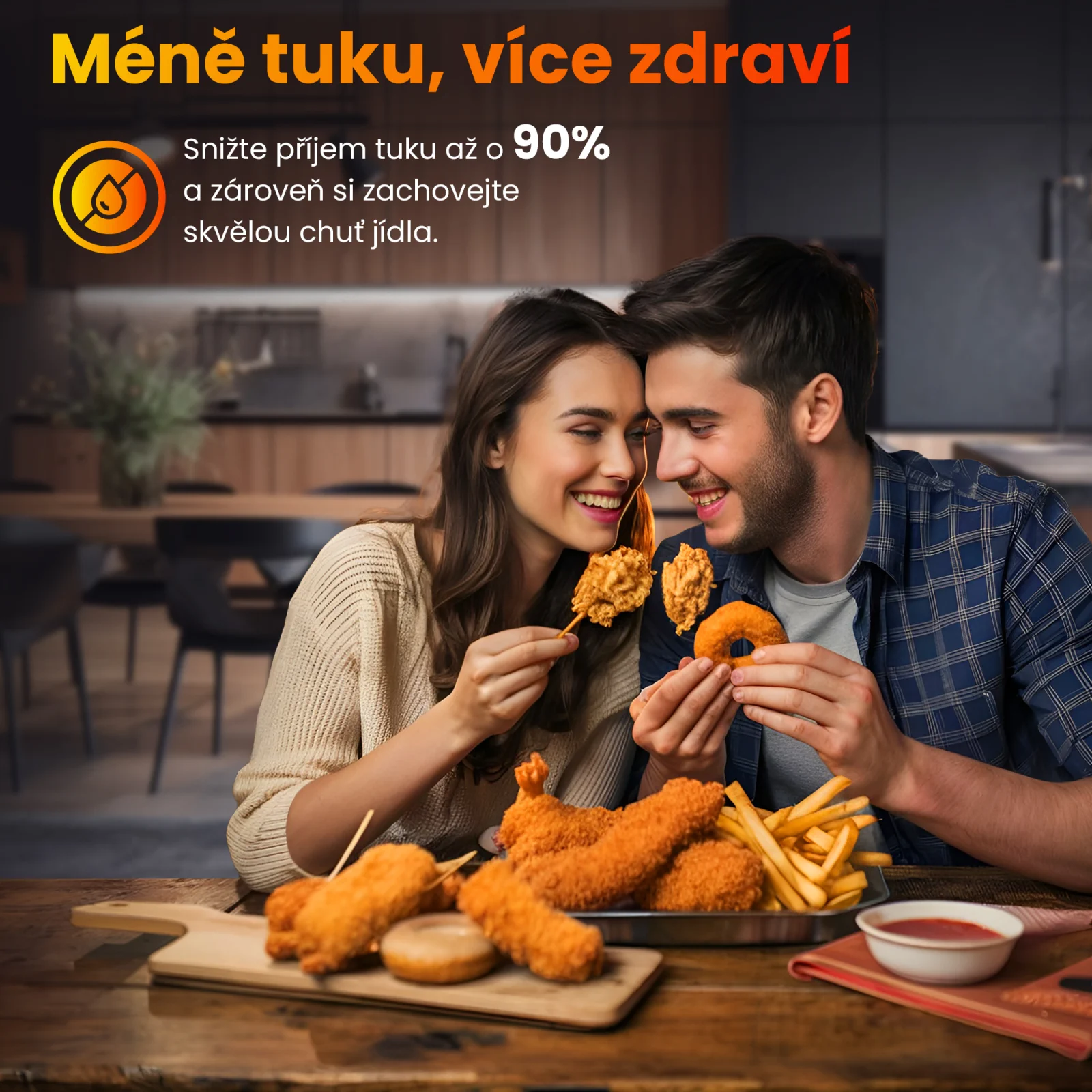 usměvav&yacute; p&aacute;r si vychutn&aacute;v&aacute; společn&eacute; j&iacute;dlo připraven&eacute; ve frit&eacute;ze extralink sj-420