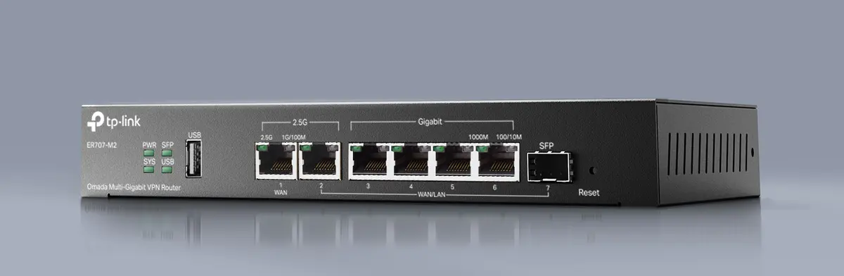 Router TP-Link Omada ER707-M2 com seis portas RJ45 (incluindo duas 2,5G), porta SFP e porta USB 2.0