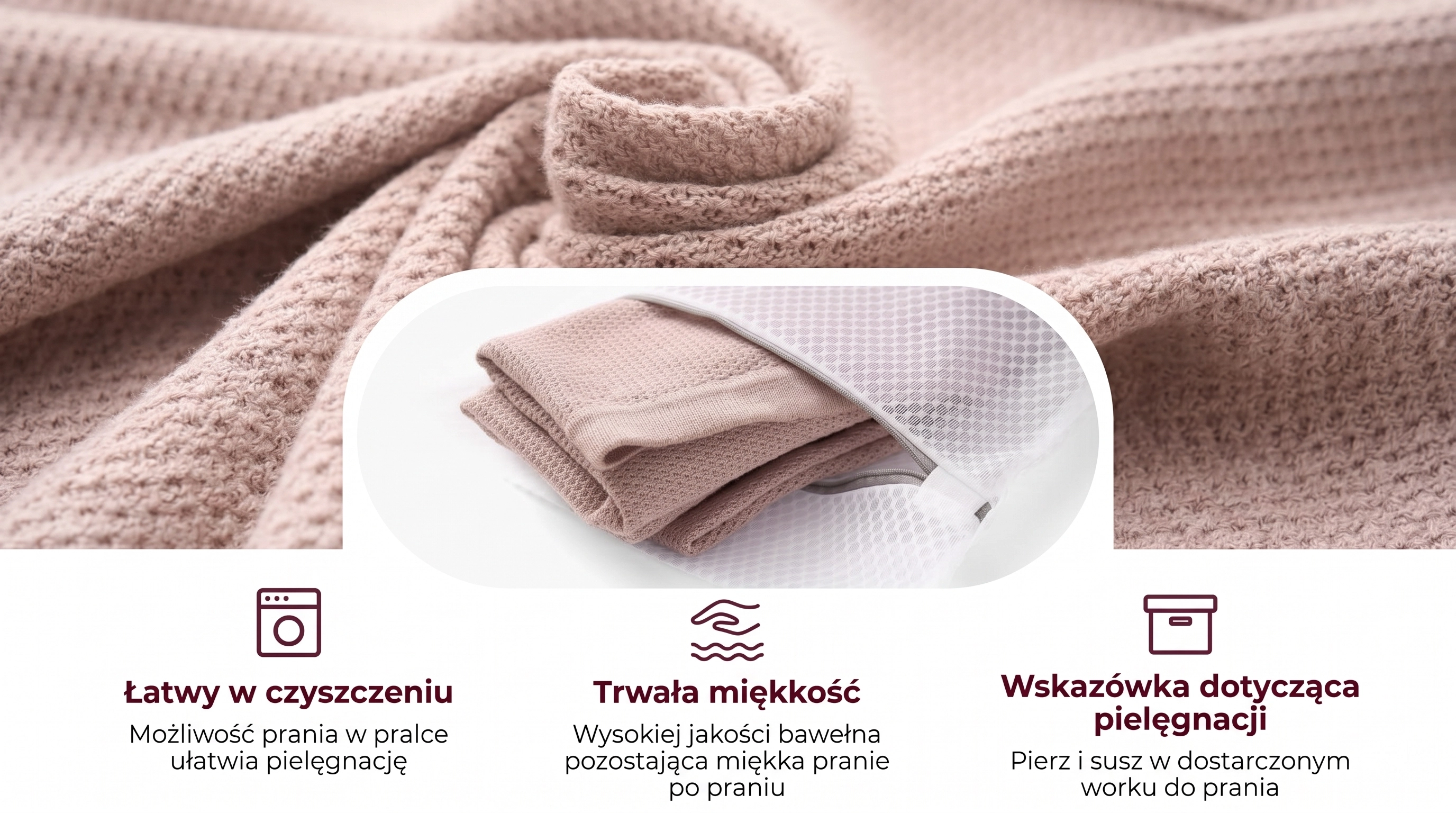 Primer plano de la tela Momcozy y funda plegada en una bolsa