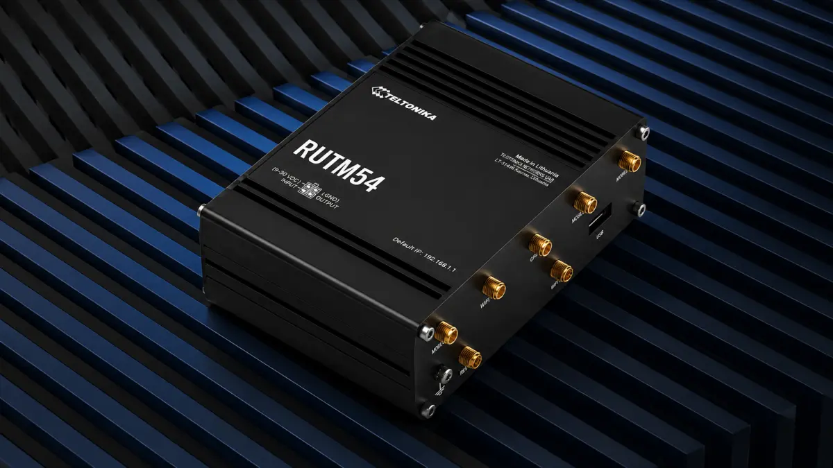 Teltonika RUTM54 router industrial 5G com modem Telit e բազմաթիվ conectores de antena