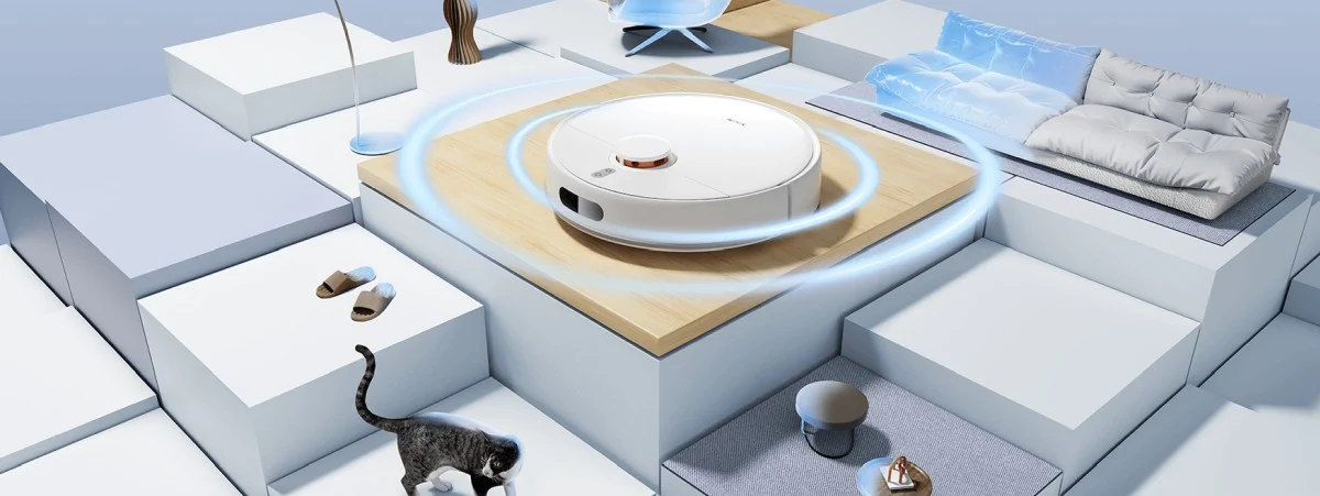 Rob&ocirc; de limpeza S40C em uma eleva&ccedil;&atilde;o cercada por m&oacute;veis e um gato, ilustrando o sistema de mapeamento de ambientes