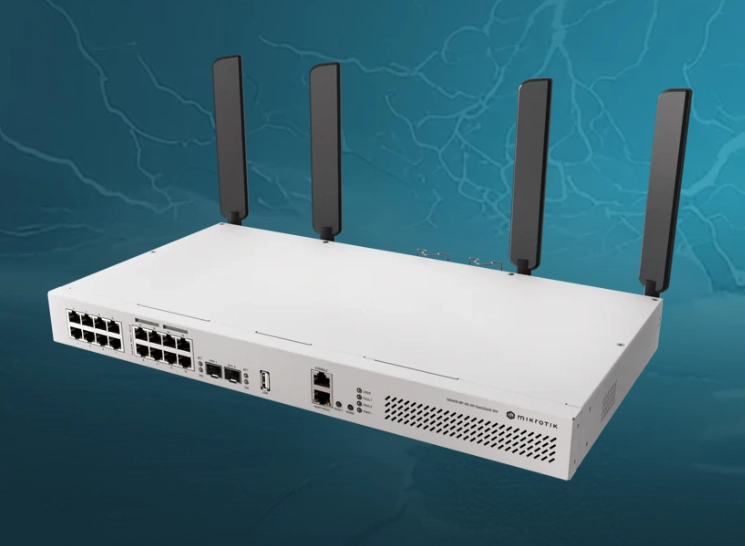 Switch com quatro antenas, caixa branca, portas Ethernet na frente, fundo azul escuro