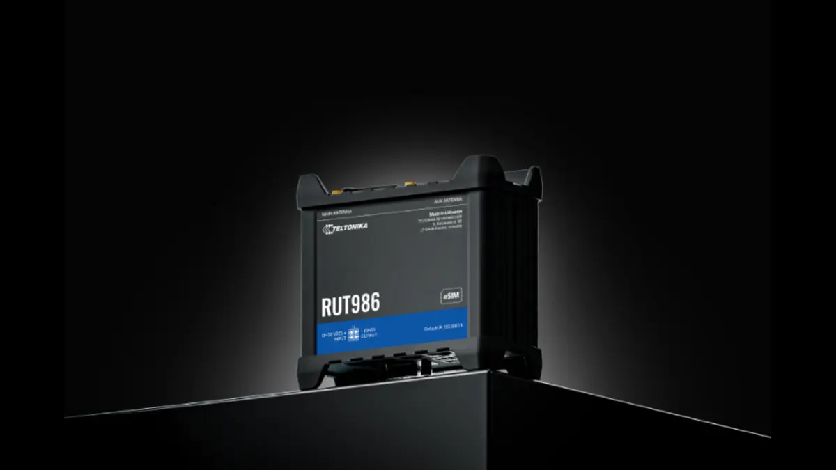 Teltonika RUT986 – router industrial com Ethernet, RS232, RS485 e GNSS