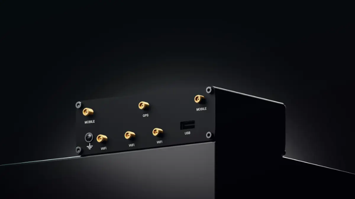Teltonika RUTC40 Global 4G Edge – промышленный роутер LTE Cat 4 с модемом Telit