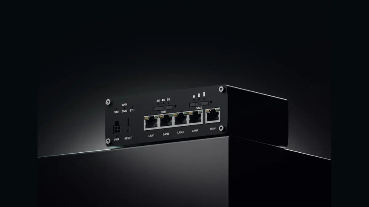 Router 5G Teltonika RUTM59 com cinco portas Gigabit Ethernet e Dual SIM